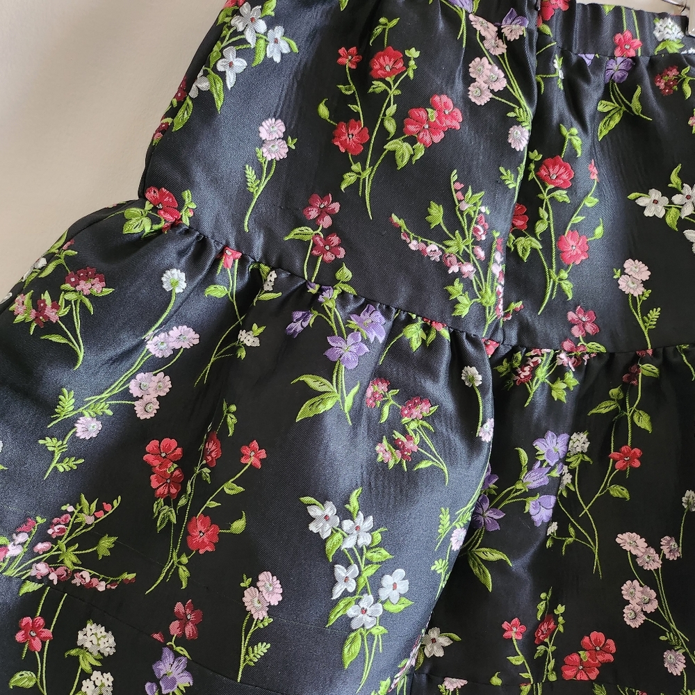 OSCAR DE LA RENTA I S (16Y) Embroidered Floral Skirt - Picture 4 of 9
